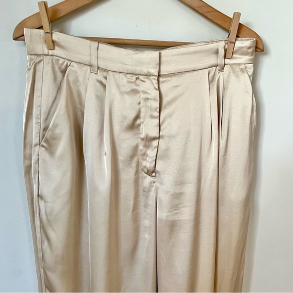Abercrombie and Fitch Sloane Satin Tailored Wide Leg Pants Champagne Size 30/10 - Picture 5 of 7
